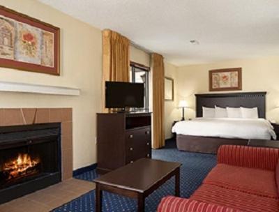 Hawthorn Suites - Fort Wayne Room photo